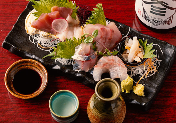 刺身盛り合わせ